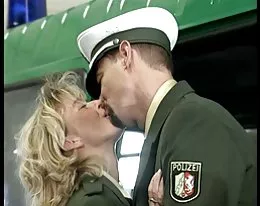 Fuck polisen diana kaiser ist die bullenschlampe csp