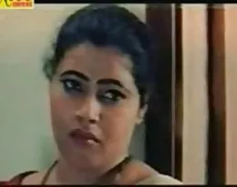 Bollywood mallu kärlek scener samling 001