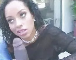 Mya lovely knullas och äter cum
