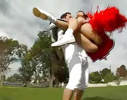 Bella donna blir borrad