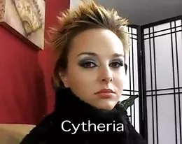 Cytheria-gravida och sprutande